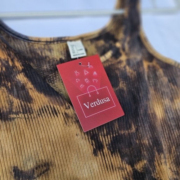 Verdusa Women's Tie Dye Notched Neck Ribbed Skinny Thong Tank Bodysuit Top Large - Picture 2 of 4